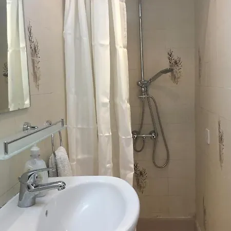Apartman Studio 310 *
